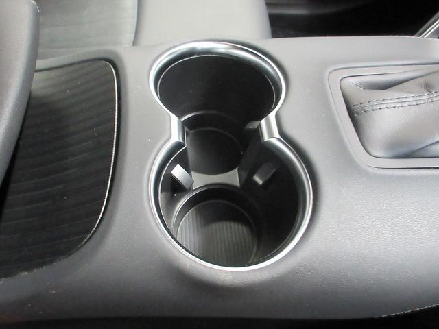 ハリアーハイブリッド Ｚ　踏み間違い加速抑制　１５００Ｗコンセント　ディーラー保証１年走行距離無制限　ドラレコ　ディスプレイオーディオ　ナビ　フルセグ　全方位モニタ　ＥＴＣ　スマートキー　ＬＥＤ　パワーシート　純正アルミ（23枚目）