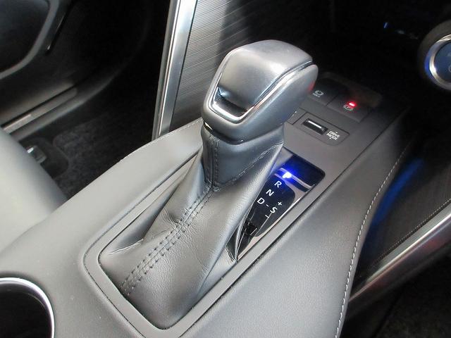 ハリアーハイブリッド Ｚ　踏み間違い加速抑制　１５００Ｗコンセント　ディーラー保証１年走行距離無制限　ドラレコ　ディスプレイオーディオ　ナビ　フルセグ　全方位モニタ　ＥＴＣ　スマートキー　ＬＥＤ　パワーシート　純正アルミ（44枚目）