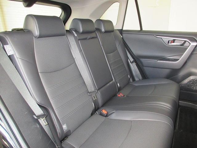 ＲＡＶ４ Ｇ　Ｚパッケージ　踏み間違い加速抑制　全方位モニタ　保証１年間走行距離無制限　ディスプレイオーディオ　ナビ　フルセグ　バックカメラ　ＥＴＣ　ＬＥＤヘッドランプ　シートヒータークール　パワーシート　純正アルミ　電動リア（28枚目）