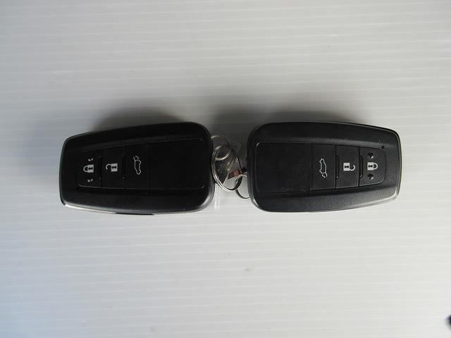 ＲＡＶ４ Ｇ　Ｚパッケージ　踏み間違い加速抑制　全方位モニタ　保証１年間走行距離無制限　ディスプレイオーディオ　ナビ　フルセグ　バックカメラ　ＥＴＣ　ＬＥＤヘッドランプ　シートヒータークール　パワーシート　純正アルミ　電動リア（80枚目）