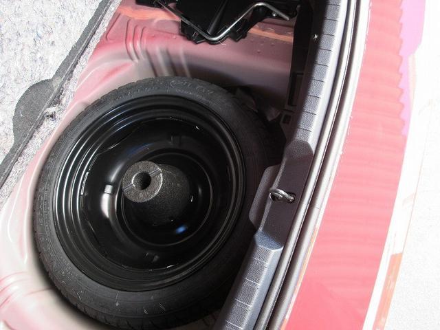 ヴィッツ ＨＶ　Ｆジョシュセキリフト　踏み間違い加速抑制　　ディーラー保証１年　走行距離無制限　トヨタ認定中古車　ＣＤ再生　サポカー　ＬＤＡ　ＰＫＳＢ　クリアランスソナー（57枚目）