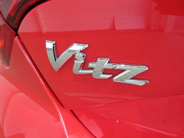 ヴィッツ ＨＶ　Ｆジョシュセキリフト　踏み間違い加速抑制　　ディーラー保証１年　走行距離無制限　トヨタ認定中古車　ＣＤ再生　サポカー　ＬＤＡ　ＰＫＳＢ　クリアランスソナー（71枚目）
