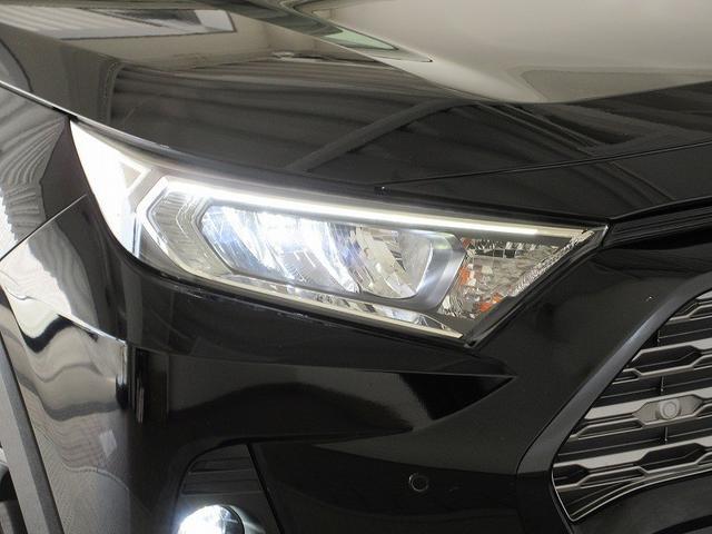 高輝度で点灯速度が速く、消費電力の少ないＬＥＤヘッドランプを搭載しています！燃費向上に貢献する明るいランプです♪