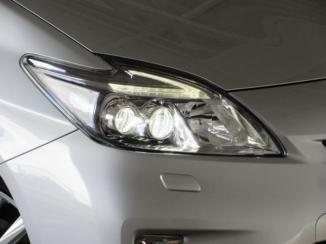 プリウス Ｓツーリングセレクション　加速抑制システム（トヨタ用品）　ドラレコ　トヨタディーラー保証１年走行距離無制限　トヨタ認定中古車　ナビ　ワンセグ　バックカメラ　ＣＤ再生　ＥＴＣ　スマートキー　ＬＥＤヘッドランプ　ワンオーナー（12枚目）