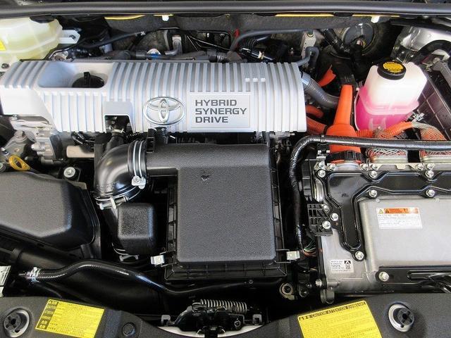 プリウス Ｓツーリングセレクション　加速抑制システム（トヨタ用品）　ドラレコ　トヨタディーラー保証１年走行距離無制限　トヨタ認定中古車　ナビ　ワンセグ　バックカメラ　ＣＤ再生　ＥＴＣ　スマートキー　ＬＥＤヘッドランプ　ワンオーナー（68枚目）