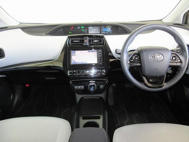 プリウス Ｓ　踏み間違い時加速抑制　ドラレコ　保証１年　走行距離無制限　トヨタ認定中古車　ナビ　ワンセグ　バックカメラ　ＣＤ再生　ＥＴＣ　スマートキー　ＬＥＤヘッドランプ　純正アルミホイール　ワンオーナー（30枚目）