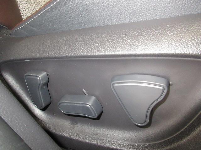 ヤリスクロス ハイブリッドZ 踏み間違い時加速抑制 ドラレコ 保証付 走行距離無制限 トヨタ認定中古車 ディスプレイオーディオ ナビ フルセグ 全方位モニタ ETC LEDヘッドランプ シートヒーター 純正アルミホイール 電動リア(22枚目)