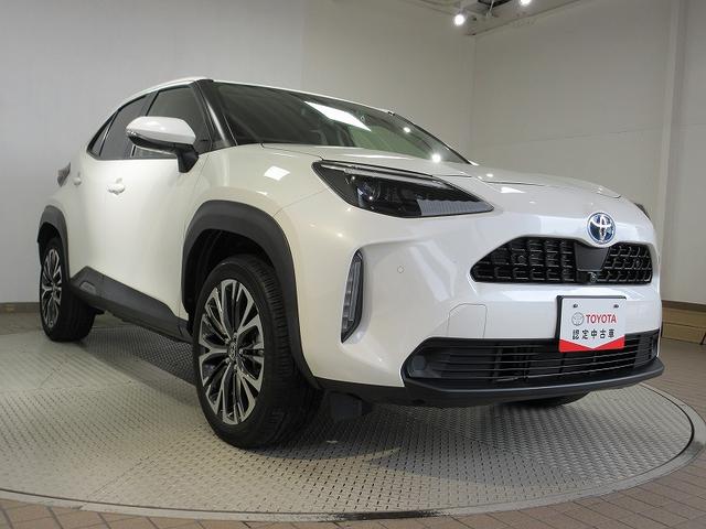 ヤリスクロス ハイブリッドZ 踏み間違い時加速抑制 ドラレコ 保証付 走行距離無制限 トヨタ認定中古車 ディスプレイオーディオ ナビ フルセグ 全方位モニタ ETC LEDヘッドランプ シートヒーター 純正アルミホイール 電動リア(63枚目)