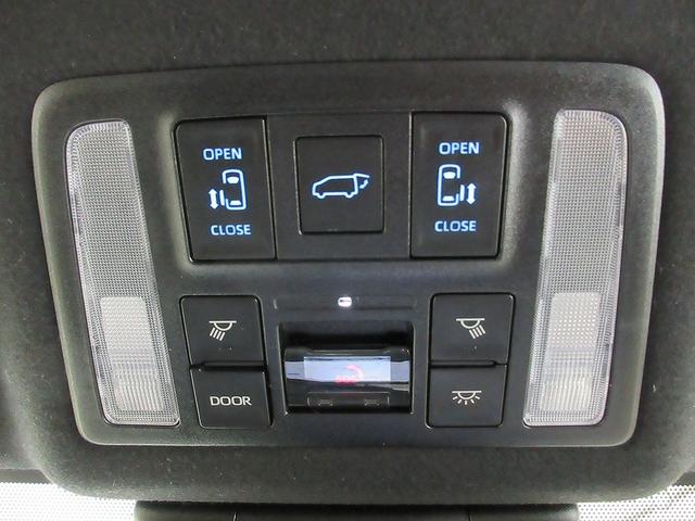 ヴォクシー ハイブリッドＳ－Ｚ　後席モニター　全方位モニタ　保証１年付き　走行距離無制限　トヨタ認定中古車　踏み間違い時加速抑制　ディスプレイオーディオ　ナビ　フルセグ　ＥＴＣ　ＬＥＤヘッドランプ　純正アルミホイール　電動リア（3枚目）