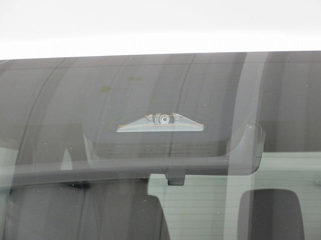 ヴォクシー ハイブリッドＳ－Ｚ　後席モニター　全方位モニタ　保証１年付き　走行距離無制限　トヨタ認定中古車　踏み間違い時加速抑制　ディスプレイオーディオ　ナビ　フルセグ　ＥＴＣ　ＬＥＤヘッドランプ　純正アルミホイール　電動リア（48枚目）