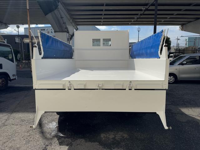 ファイター ダンプ　ＭＴ６　３．６トン　４トンベース　４ｔ　コボレーン　ＭＴ６　４ｔ　３．６ｔ　４トンベース　積載３．６トン　コボレーン　電格格納ミラー　荷台塗装済　ＥＴＣ　ドラレコ　タンク１００Ｌ　乗車定員３人　荷寸３４０×２０５×３４　外寸５３６×２１９×２５２（27枚目）