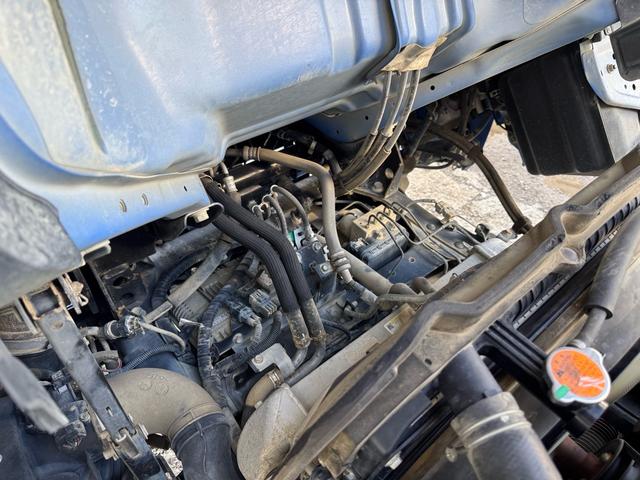 エルフトラック MT5 2t 新明和ダンプ 高床 新品コボレーン 荷台塗装済 ダンプ新明和 坂道発進補助装置 電格格納ミラー 3方開 ドライブレコーダー エンジン型式4JJ1 車両重量2740kg 車両総重量4905kg 荷寸305×159×33 外寸469×169×199(78枚目)