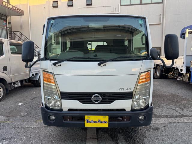 アトラストラック ＡＴ　１．２トン　低床　Ｗキャブ　荷台標準　荷台塗装済　電格格納ミラー　リアシングルタイヤ　ガソリン　乗車定員６人　普通免許対応　ＥＴＣ　車両重量１７３０ｋｇ　車両総重量３２６０ｋｇ　外寸４６８×１６９×１９９　荷寸２０９×１６１×３８（6枚目）