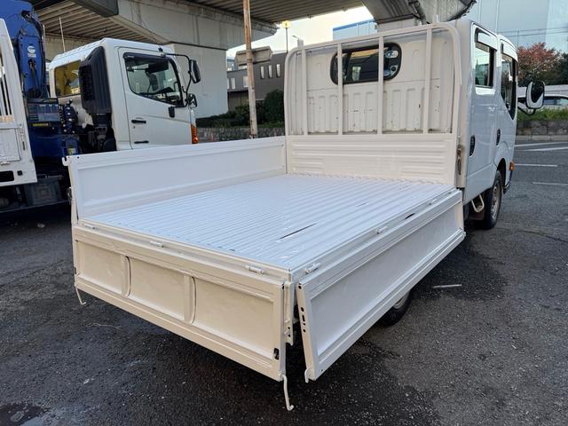 アトラストラック ＡＴ　１．２トン　低床　Ｗキャブ　荷台標準　荷台塗装済　電格格納ミラー　リアシングルタイヤ　ガソリン　乗車定員６人　普通免許対応　ＥＴＣ　車両重量１７３０ｋｇ　車両総重量３２６０ｋｇ　外寸４６８×１６９×１９９　荷寸２０９×１６１×３８（26枚目）