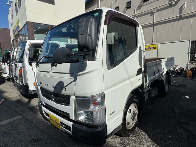 キャンター ＡＴ　３ｔ　平ボディ　荷台鉄板張り　３方開　荷台鉄板張り　ロープ穴５か所　電格格納ミラー　ドライブレコーダー　あおり止めチェーン付き　エンジン型式４Ｐ１０　車両総重量５４９５ｋｇ　荷寸３１０×１６０×３８　外寸４６９×１６９×１９９（21枚目）