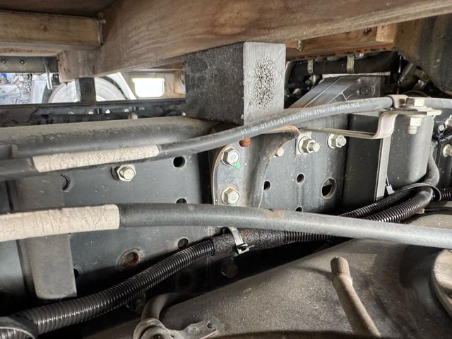 キャンター MT5 2トン 全低床平ボディ 標準ボディ 荷台板張り ナビ Bluetooth TV 前後ドライブレコーダー 電格格納ミラー 5t限定準中型免許 車両重量2160kg 車両総重量4325kg 荷寸312×160×197 外寸469×169×197(59枚目)