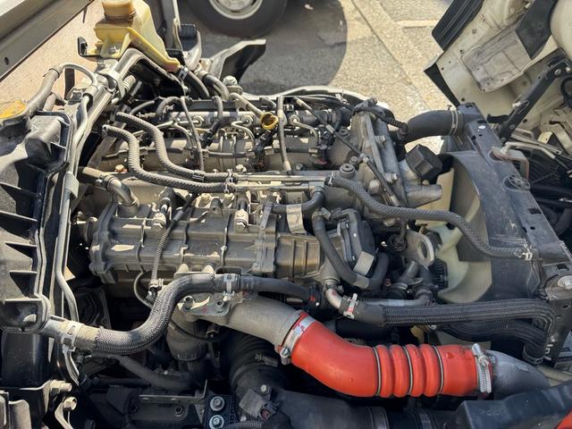 キャンター MT5 2トン 全低床平ボディ 標準ボディ 荷台板張り ナビ Bluetooth TV 前後ドライブレコーダー 電格格納ミラー 5t限定準中型免許 車両重量2160kg 車両総重量4325kg 荷寸312×160×197 外寸469×169×197(66枚目)