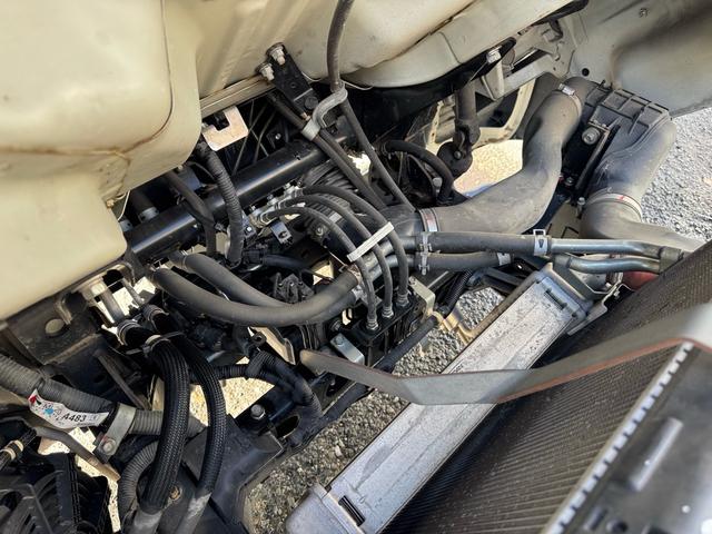 キャンター MT5 2トン 全低床平ボディ 標準ボディ 荷台板張り ナビ Bluetooth TV 前後ドライブレコーダー 電格格納ミラー 5t限定準中型免許 車両重量2160kg 車両総重量4325kg 荷寸312×160×197 外寸469×169×197(70枚目)