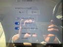 Ｐ８５　ナビ（大型タッチスクリーン）　Ｂｌｕｅｔｏｏｔｈ　Ｗｉ－Ｆｉ　スマートフォン接続機能搭載　レーダー探知機　バックモニター　パワーシート　パワートランク　禁煙車　スペアキー　全席パワーウィンドウ（63枚目）