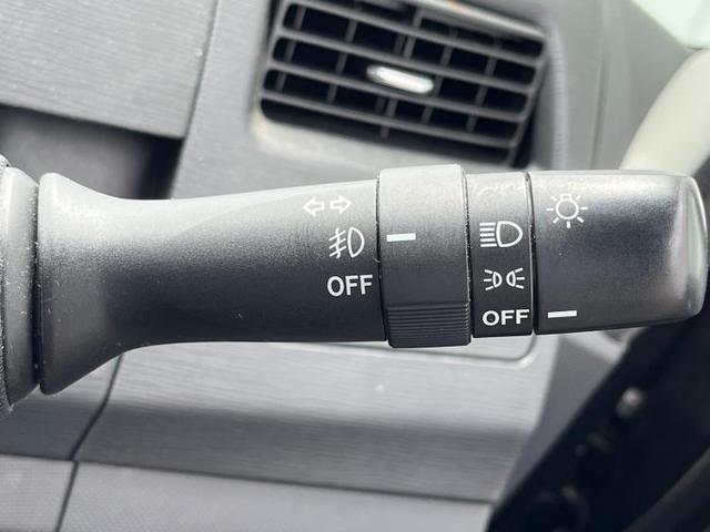 カスタムX 社外 メモリーナビ/ヘッドランプ HID/EBD付ABS/エアバッグ 運転席/エアバッグ 助手席/アルミホイール 純正 15インチ/パワーウインドウ/キーレスエントリー/オートエアコン 盗難防止装置(14枚目)