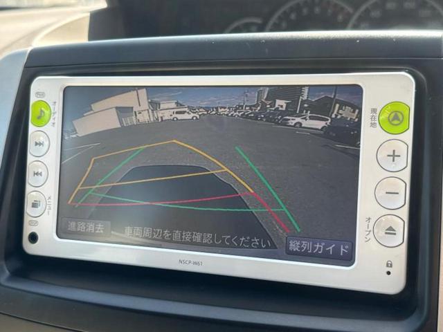 ノア Ｘ　純正　ＳＤナビ／ＥＢＤ付ＡＢＳ／バックモニター／ワンセグＴＶ／禁煙車／エアバッグ　運転席／エアバッグ　助手席／アルミホイール　社外　１５インチ／パワーウインドウ／キーレスエントリー／オートエアコン（12枚目）