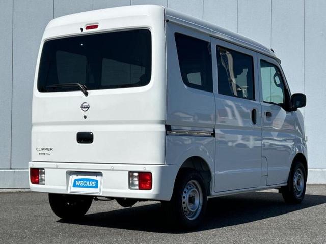 クリッパーバン ＤＸ　保証書／エマージェンシーブレーキ／車線逸脱防止支援システム／ＵＳＢジャック／ＥＢＤ付ＡＢＳ／横滑り防止装置／アイドリングストップ／禁煙車／衝突安全ボディ／パワーウインドウ／キーレスエントリー（3枚目）
