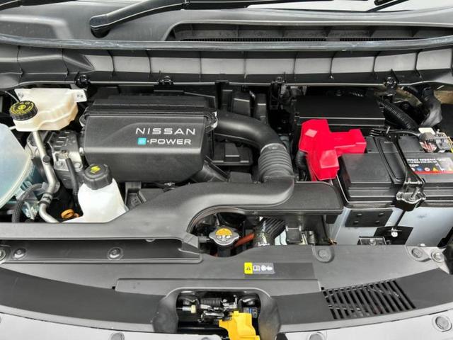 セレナ ｅパワーハイウェイスターＶ　新品タイヤ／保証書／純正　１２．３インチ　メモリーナビ／フリップダウンモニター　純正　１１インチ／インテリジェントルームミラー／エマージェンシーブレーキ／両側電動スライドドア　衝突被害軽減システム（46枚目）