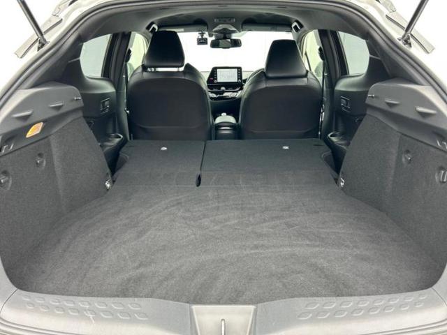 Ｃ－ＨＲ Ｇモードネロセーフティプラス２　新品タイヤ／ＴＲＤエアロ／保証書／ディスプレイオーディオ＋ナビ８インチ／トヨタセーフティセンス／シートヒーター　前席／パノラミックビューモニター／車線逸脱防止支援システム／シート　ハーフレザー　ＥＴＣ（19枚目）