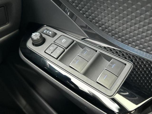 Ｃ－ＨＲ Ｇモードネロセーフティプラス２　新品タイヤ／ＴＲＤエアロ／保証書／ディスプレイオーディオ＋ナビ８インチ／トヨタセーフティセンス／シートヒーター　前席／パノラミックビューモニター／車線逸脱防止支援システム／シート　ハーフレザー　ＥＴＣ（27枚目）