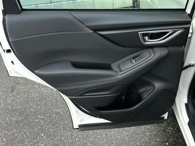 フォレスター 4WDアドバンス 新品タイヤ/保証書/純正 SDナビ/デジタルインナーミラー/衝突安全装置/シートヒーター 前席/車線逸脱防止支援システム/パーキングアシスト バックガイド/電動バックドア 衝突被害軽減システム 4WD(23枚目)