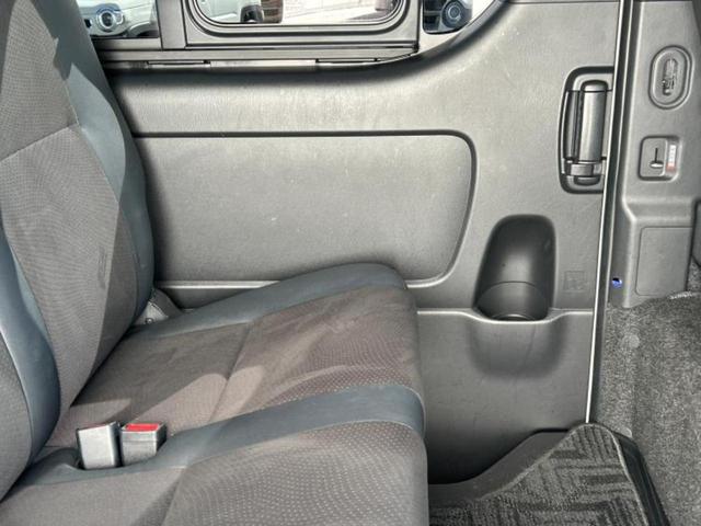 ハイエースバン ４ＷＤロングスーパーＧＬダークプライム２　ＭＲＴ２　モデリスタエアロ／保証書／社外　８インチ　ＳＤナビ／トヨタセーフティセンス／車線逸脱防止支援システム／シート　ハーフレザー／ドライブレコーダー　前後／ヘッドランプ　ＬＥＤ／ＵＳＢジャック　ターボ（24枚目）