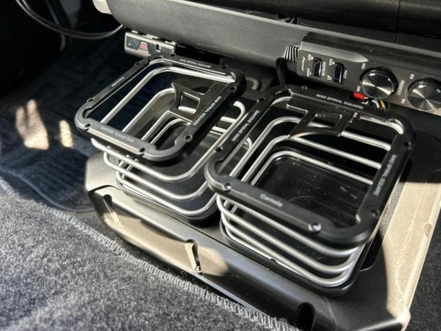 ハイエースバン ４ＷＤロングスーパーＧＬダークプライム２　ＭＲＴ２　モデリスタエアロ／保証書／社外　８インチ　ＳＤナビ／トヨタセーフティセンス／車線逸脱防止支援システム／シート　ハーフレザー／ドライブレコーダー　前後／ヘッドランプ　ＬＥＤ／ＵＳＢジャック　ターボ（40枚目）