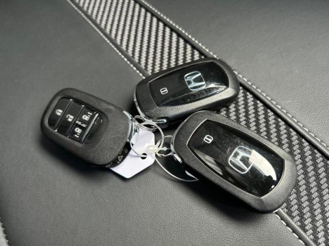 Ｎ－ＢＯＸカスタム ターボコーディネートスタイルモノトーン　保証書／純正　８インチ　ナビ／ホンダセンシング／両側電動スライドドア／シートヒーター　前席／車線逸脱防止支援システム／シート　合皮／パーキングアシスト　バックガイド／ヘッドランプ　ＬＥＤ　ターボ（41枚目）