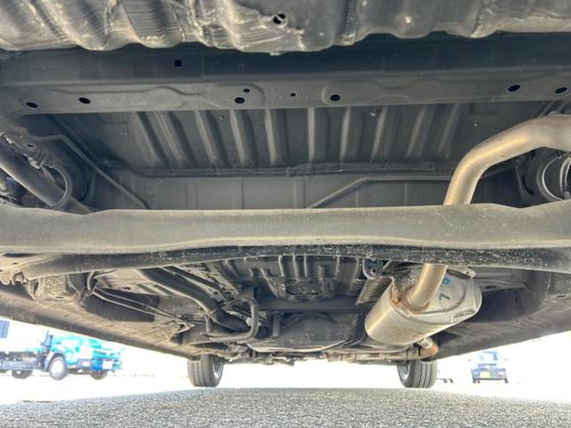 Ｎ－ＢＯＸカスタム ターボコーディネートスタイルモノトーン　保証書／純正　８インチ　ナビ／ホンダセンシング／両側電動スライドドア／シートヒーター　前席／車線逸脱防止支援システム／シート　合皮／パーキングアシスト　バックガイド／ヘッドランプ　ＬＥＤ　ターボ（44枚目）