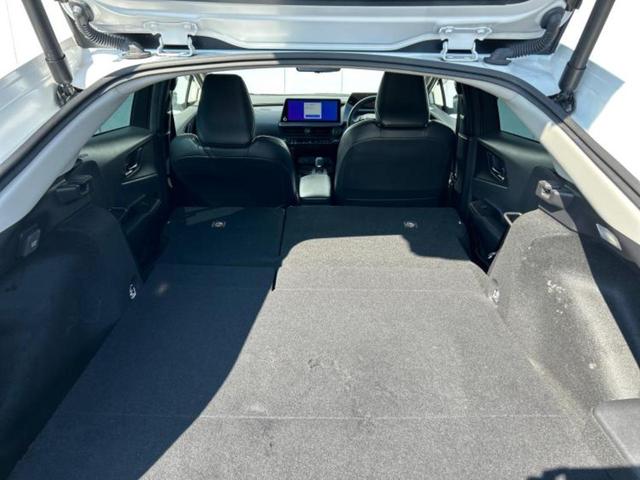 プリウス Ｚ　新品タイヤ／モデリスタエアロ／保証書／純正　１２．３インチ　メモリーナビ／デジタルインナーミラー／トヨタセーフティセンス／エアーシート　前席／パノラミックビューモニター／車線逸脱防止支援システム（19枚目）