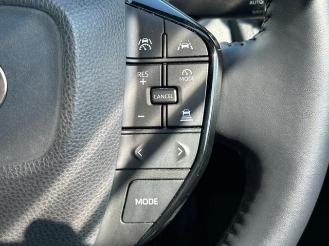 プリウス Ｚ　新品タイヤ／モデリスタエアロ／保証書／純正　１２．３インチ　メモリーナビ／デジタルインナーミラー／トヨタセーフティセンス／エアーシート　前席／パノラミックビューモニター／車線逸脱防止支援システム（26枚目）