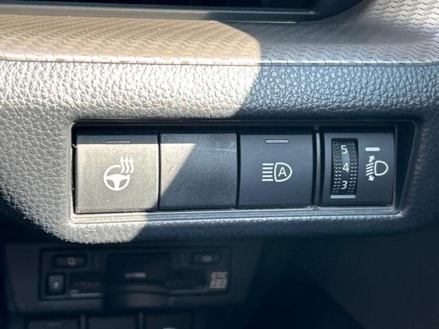 プリウス Ｚ　新品タイヤ／モデリスタエアロ／保証書／純正　１２．３インチ　メモリーナビ／デジタルインナーミラー／トヨタセーフティセンス／エアーシート　前席／パノラミックビューモニター／車線逸脱防止支援システム（28枚目）