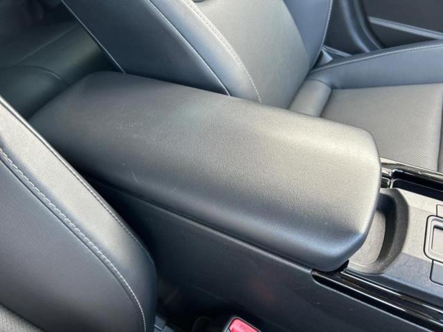 プリウス Ｚ　新品タイヤ／モデリスタエアロ／保証書／純正　１２．３インチ　メモリーナビ／デジタルインナーミラー／トヨタセーフティセンス／エアーシート　前席／パノラミックビューモニター／車線逸脱防止支援システム（31枚目）