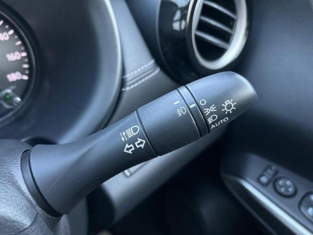 キックス Ｘ　新品タイヤ／保証書／社外　ＳＤナビ／エマージェンシーブレーキ／車線逸脱防止支援システム／シート　ハーフレザー／プロパイロット／ドライブレコーダー　社外／ヘッドランプ　ＬＥＤ／ＵＳＢジャック　ＤＶＤ再生（15枚目）