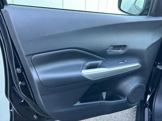 キックス Ｘ　新品タイヤ／保証書／社外　ＳＤナビ／エマージェンシーブレーキ／車線逸脱防止支援システム／シート　ハーフレザー／プロパイロット／ドライブレコーダー　社外／ヘッドランプ　ＬＥＤ／ＵＳＢジャック　ＤＶＤ再生（21枚目）