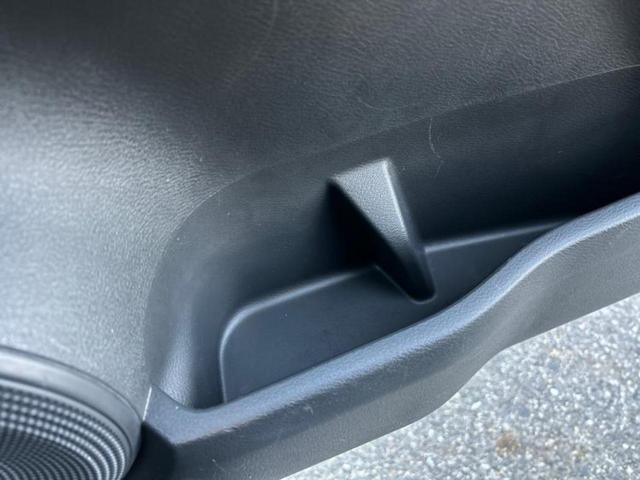 キックス Ｘ　新品タイヤ／保証書／社外　ＳＤナビ／エマージェンシーブレーキ／車線逸脱防止支援システム／シート　ハーフレザー／プロパイロット／ドライブレコーダー　社外／ヘッドランプ　ＬＥＤ／ＵＳＢジャック　ＤＶＤ再生（39枚目）