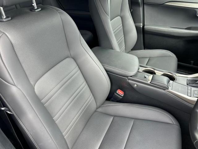 NX NX300hスパイスアンドシック サンルーフ/保証書/純正 10.3インチ メモリーナビ/プリクラッシュセーフティ/エアーシート 前席/パノラミックビューモニター/車線逸脱防止支援システム/シート フルレザー 革シート 全周囲カメラ(4枚目)