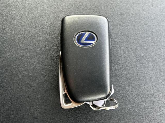 NX NX300hスパイスアンドシック サンルーフ/保証書/純正 10.3インチ メモリーナビ/プリクラッシュセーフティ/エアーシート 前席/パノラミックビューモニター/車線逸脱防止支援システム/シート フルレザー 革シート 全周囲カメラ(41枚目)