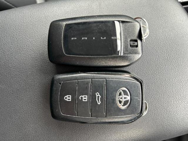 プリウス 4WD Z 新品タイヤ/パノラマルーフ/純正エアロ/保証書/ディスプレイオーディオ+ナビ12.3インチ/デジタルインナーミラー/トヨタセーフティセンス/エアーシート 前席/全方位モニター サンルーフ ローダウン(41枚目)
