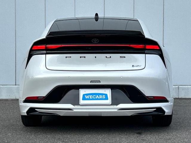 プリウス ４ＷＤ　Ｚ　新品タイヤ／パノラマルーフ／純正エアロ／保証書／ディスプレイオーディオ＋ナビ１２．３インチ／デジタルインナーミラー／トヨタセーフティセンス／エアーシート　前席／全方位モニター　サンルーフ　ローダウン（43枚目）