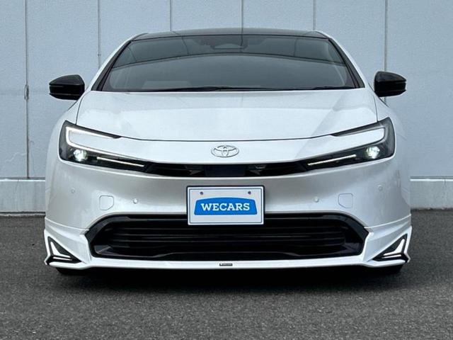 プリウス 4WD Z 新品タイヤ/パノラマルーフ/純正エアロ/保証書/ディスプレイオーディオ+ナビ12.3インチ/デジタルインナーミラー/トヨタセーフティセンス/エアーシート 前席/全方位モニター サンルーフ ローダウン(42枚目)