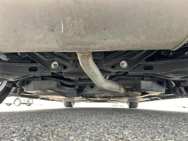 プリウス 4WD Z 新品タイヤ/パノラマルーフ/純正エアロ/保証書/ディスプレイオーディオ+ナビ12.3インチ/デジタルインナーミラー/トヨタセーフティセンス/エアーシート 前席/全方位モニター サンルーフ ローダウン(44枚目)