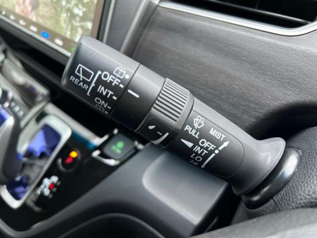 フリード＋ハイブリッド ハイブリッドＥＸ　新品タイヤ／保証書／純正　９インチ　ＳＤナビ／ホンダセンシング／両側電動スライドドア／シートヒーター　前席／車線逸脱防止支援システム／シート　ハーフレザー／パーキングアシスト　バックガイド　ＤＶＤ再生（17枚目）