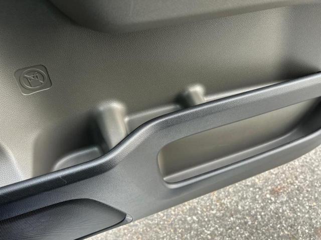 フリード＋ハイブリッド ハイブリッドＥＸ　新品タイヤ／保証書／純正　９インチ　ＳＤナビ／ホンダセンシング／両側電動スライドドア／シートヒーター　前席／車線逸脱防止支援システム／シート　ハーフレザー／パーキングアシスト　バックガイド　ＤＶＤ再生（39枚目）