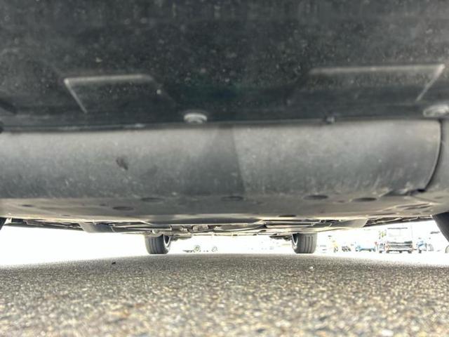 フリード＋ハイブリッド ハイブリッドＥＸ　新品タイヤ／保証書／純正　９インチ　ＳＤナビ／ホンダセンシング／両側電動スライドドア／シートヒーター　前席／車線逸脱防止支援システム／シート　ハーフレザー／パーキングアシスト　バックガイド　ＤＶＤ再生（45枚目）